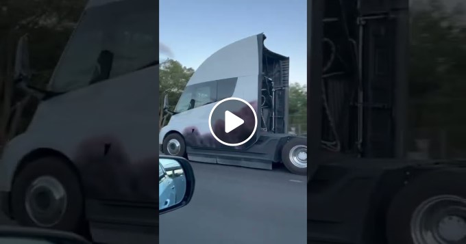 Video Of The New Tesla Semi Truck On Highway 80 Video Of The New Tesla Semi Truck On Highway 80